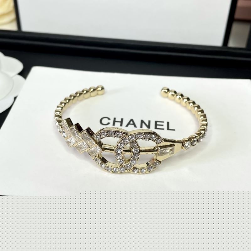 Ch*el rings